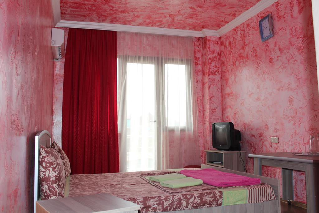 M-Palace Hotel Batumi Room photo